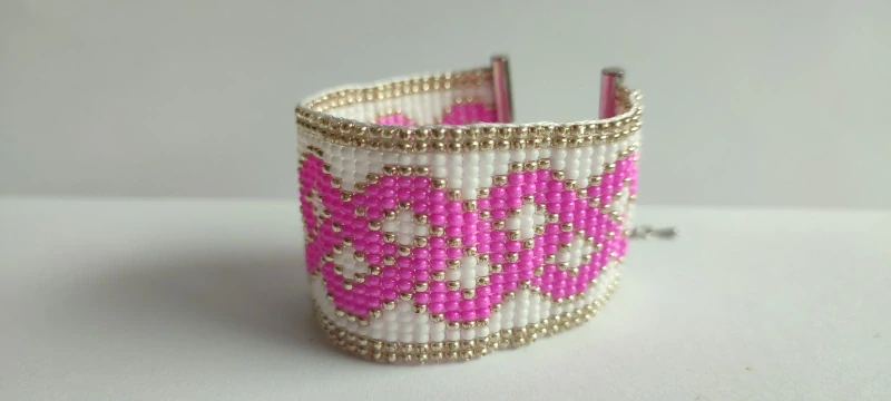 Náramek z korálků Preciossa - Pink Infinity