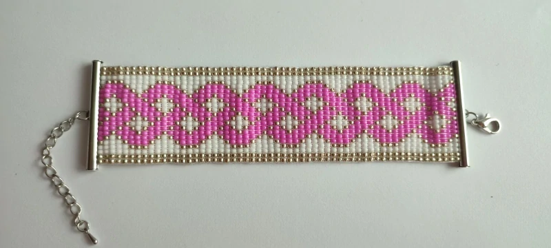 Náramek z korálků Preciossa - Pink Infinity